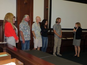 Members of the chapter’s Executive Committee receive the award from Mayor Cheryl Heitmann