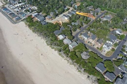 aerial view of oceanfront homes