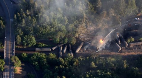 Ariel view of derailed oil tank cars in Mosier, OR. Alan Berner/The Seattle Times via AP