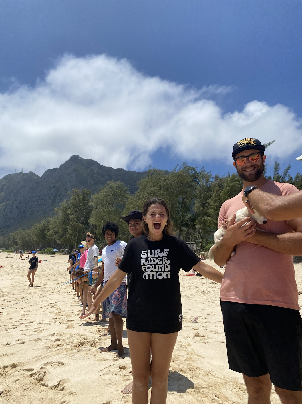 Surfrider Oʻahu volunteer beach cleanup photo 