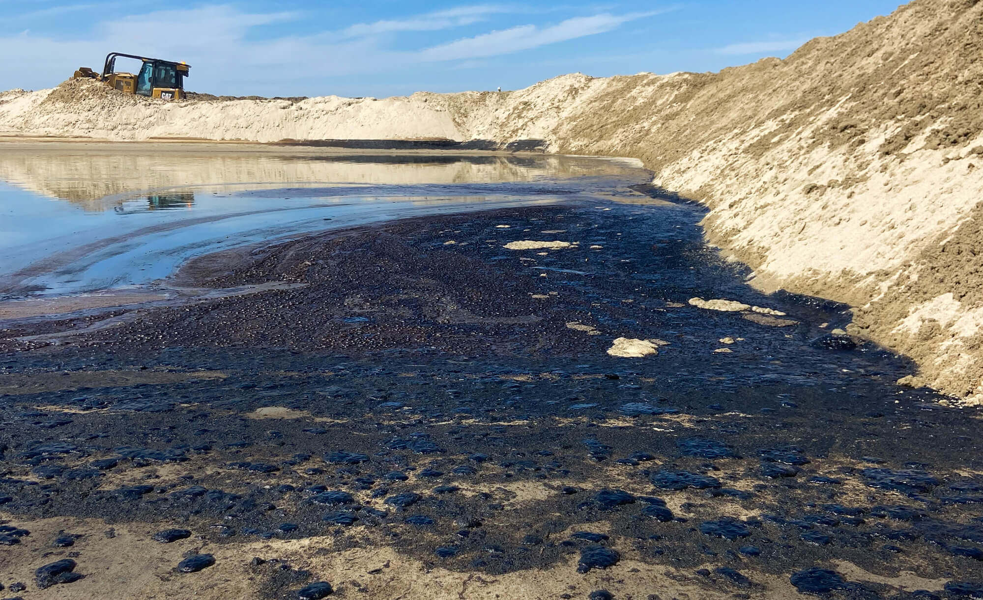 Oil Spill off the coast of Orange County