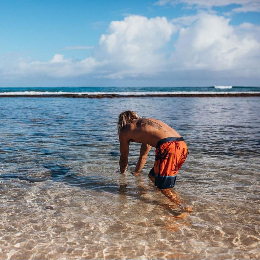 Blue Water task force member testing ocean water in Maui